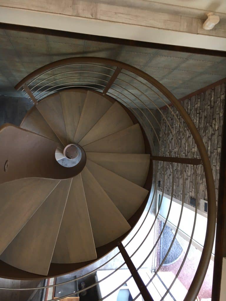 Escalier colimaçon Deauville Normandie