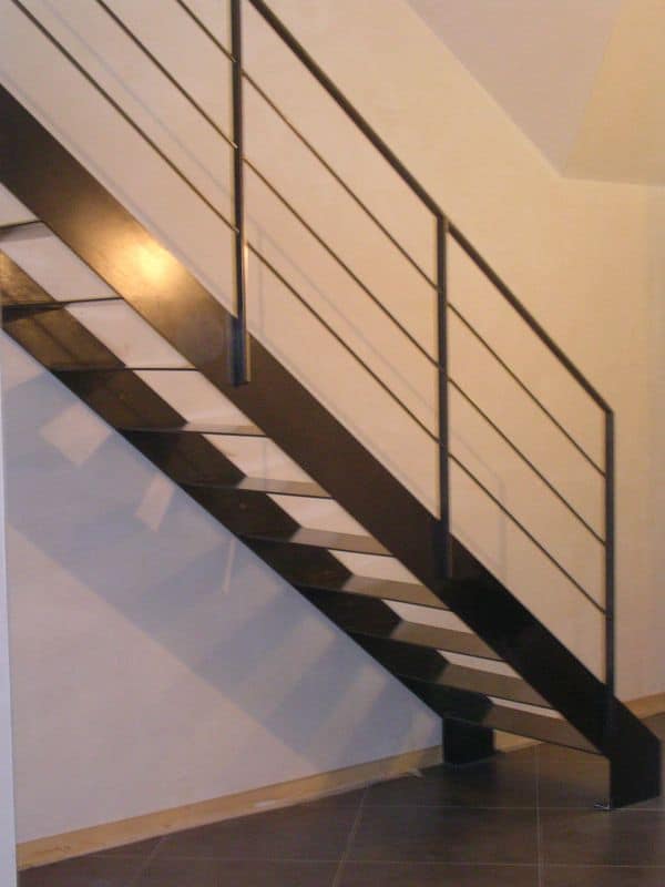 escalier-metal_droit-tout-metal