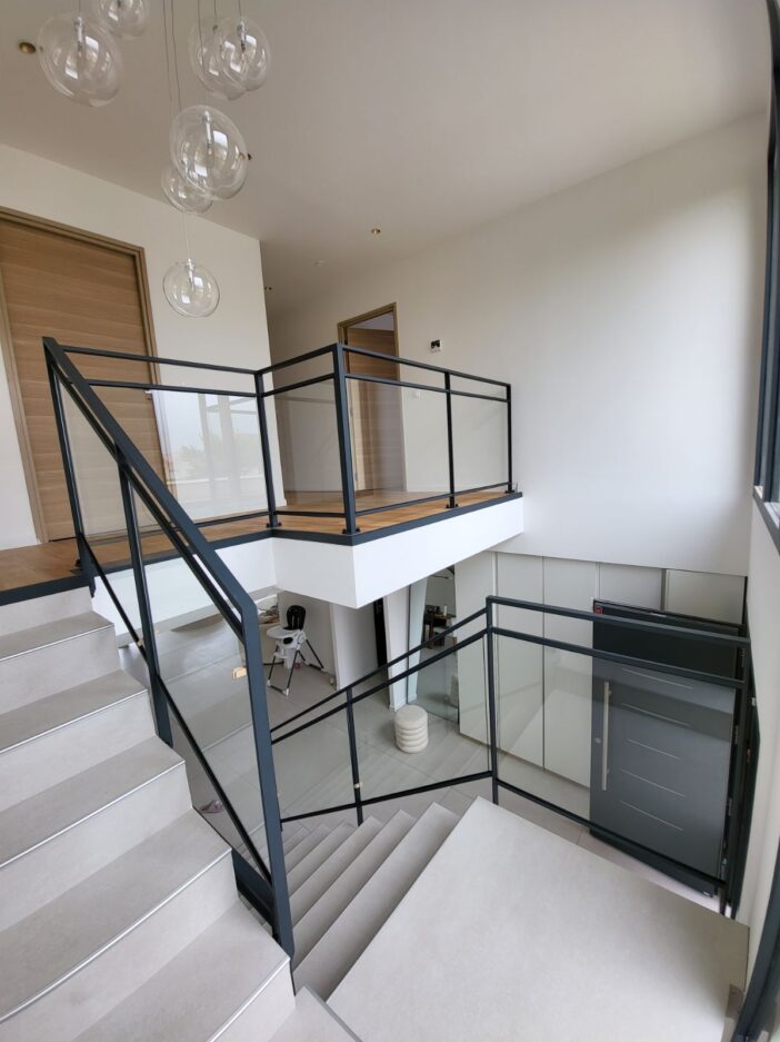 Demande 2 garde corps intérieur